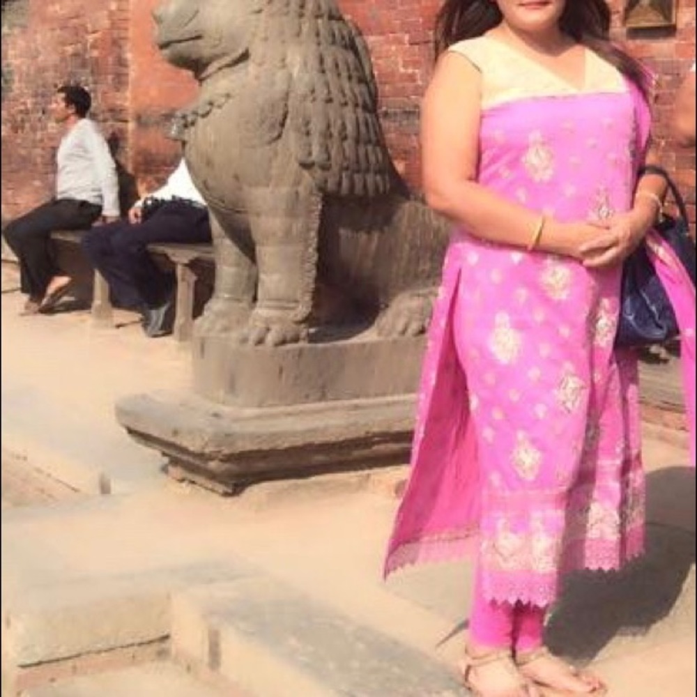 Bollywood style kurta  (3pcs) size large